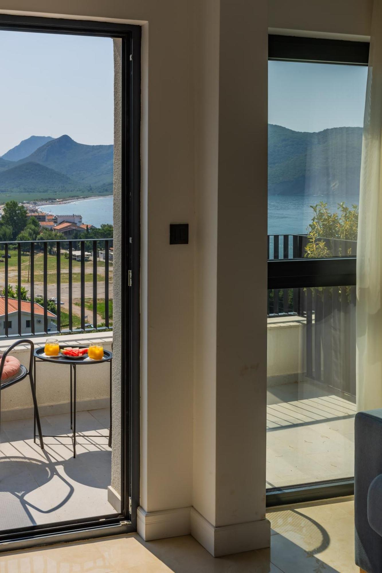 Hotel Aquilo Petrovac Dış mekan fotoğraf