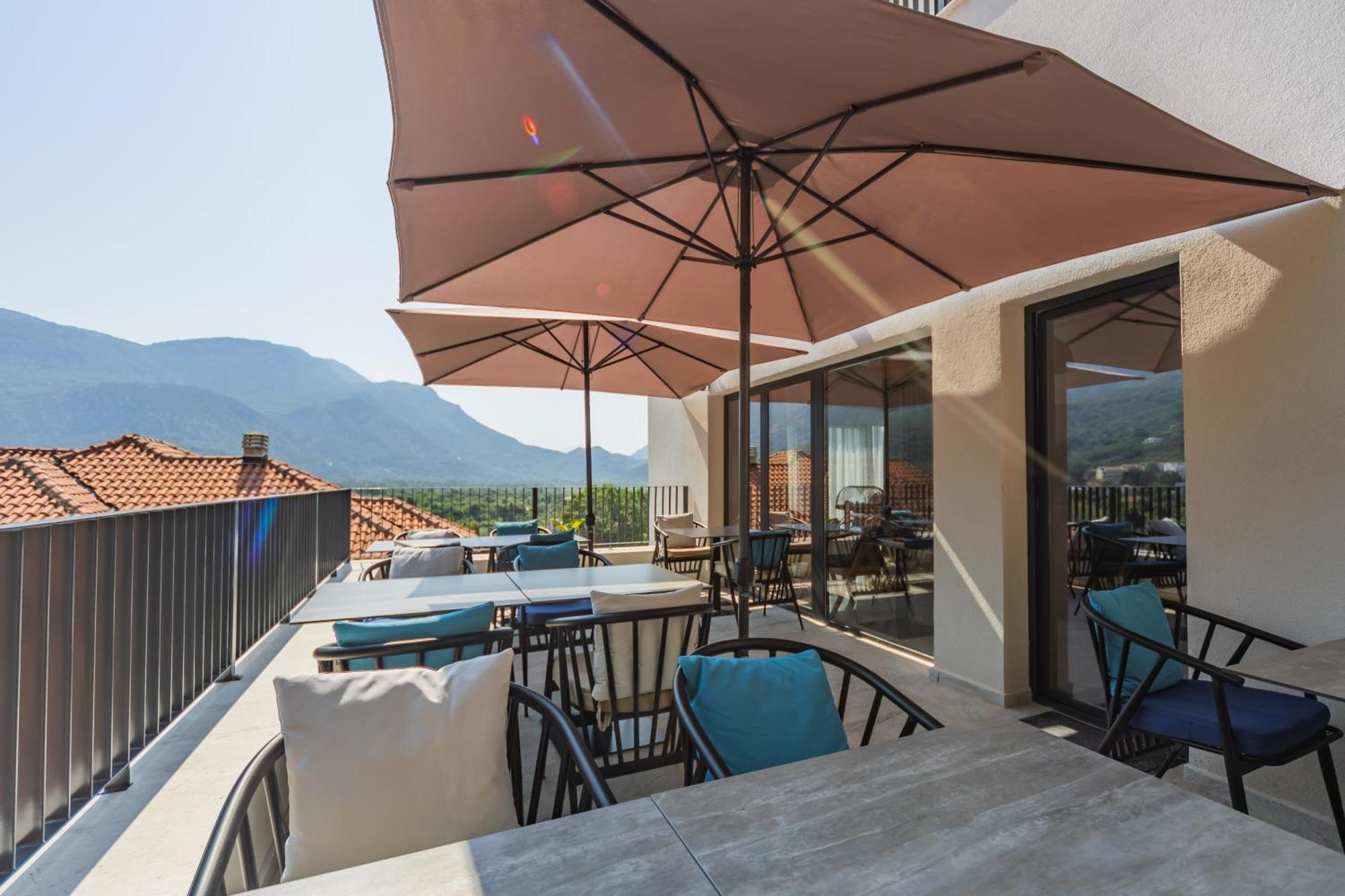 Hotel Aquilo Petrovac Dış mekan fotoğraf