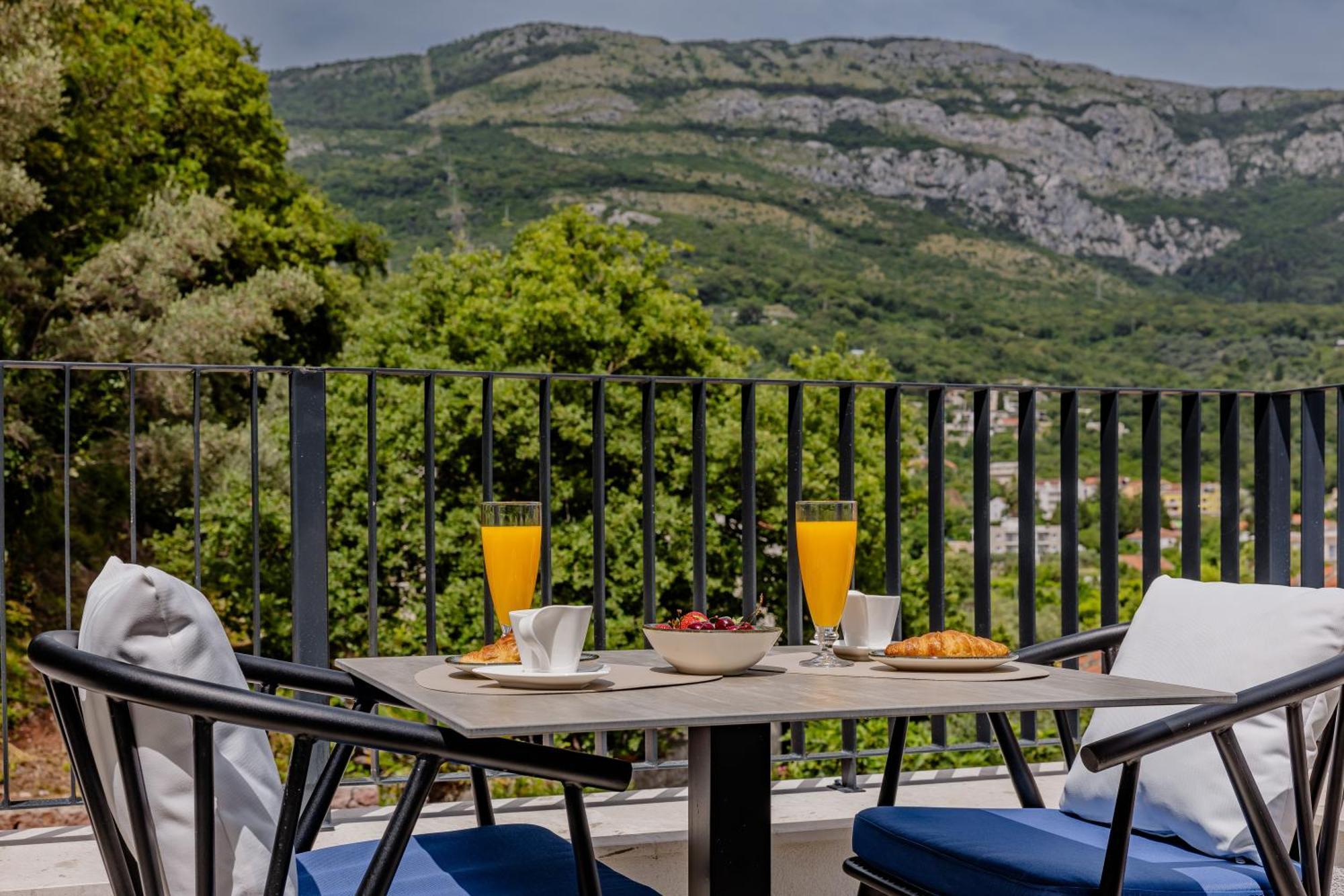 Hotel Aquilo Petrovac Dış mekan fotoğraf