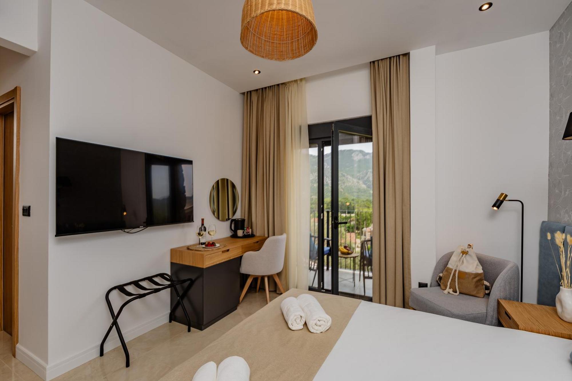 Hotel Aquilo Petrovac Dış mekan fotoğraf