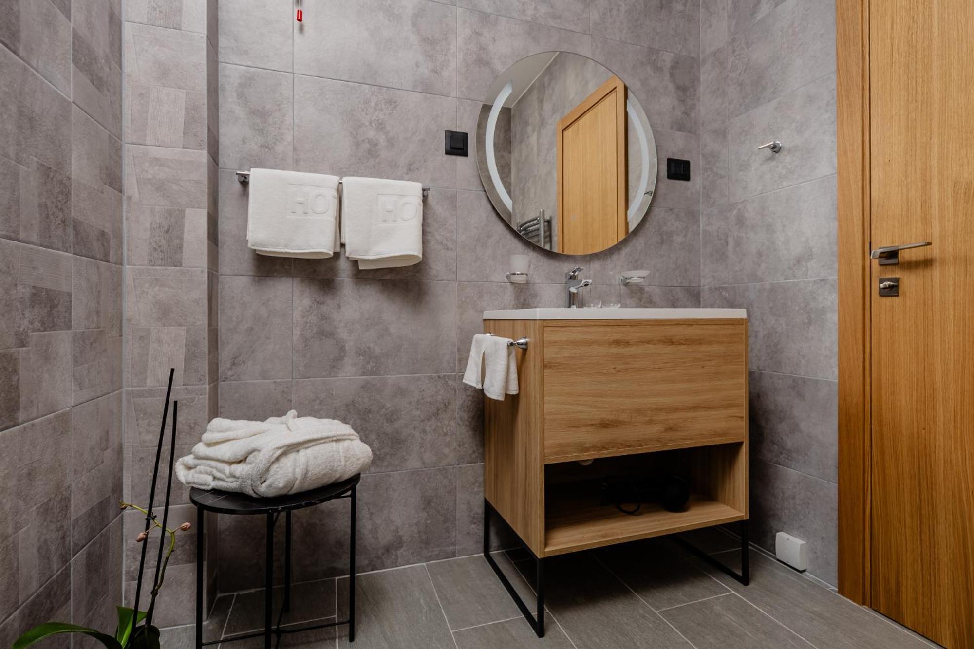 Hotel Aquilo Petrovac Dış mekan fotoğraf