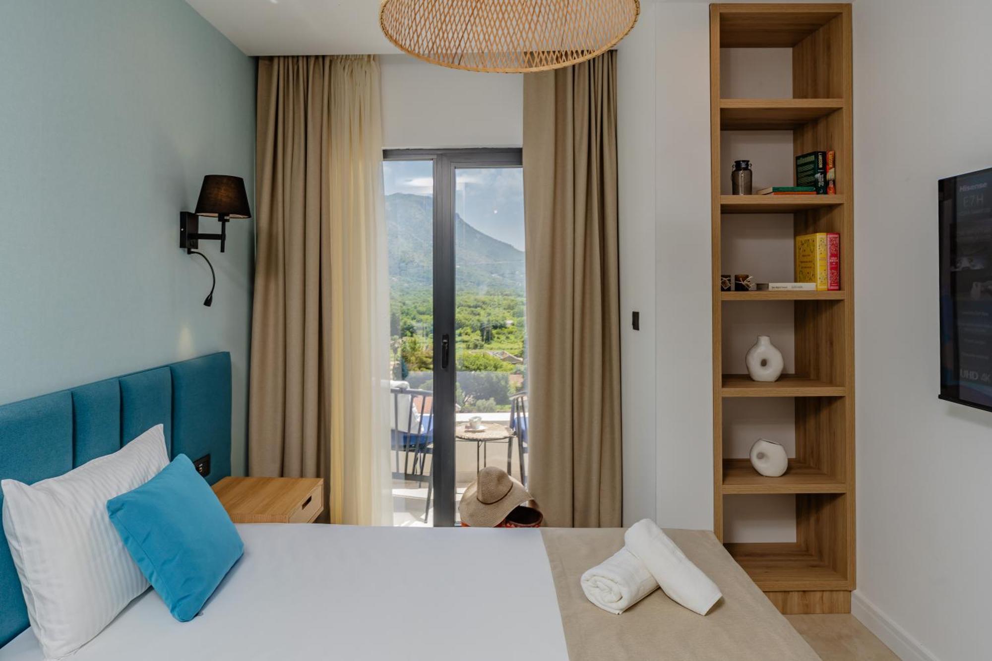 Hotel Aquilo Petrovac Oda fotoğraf